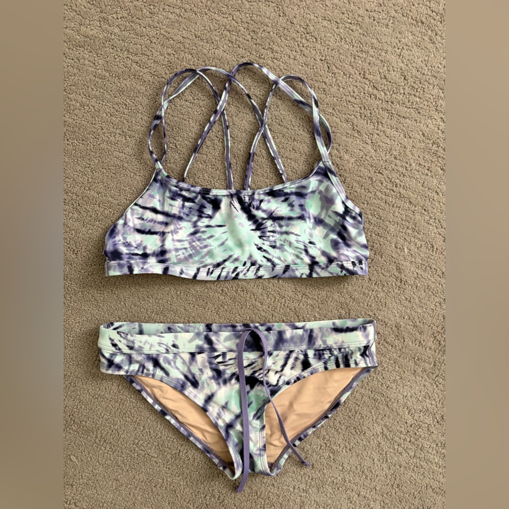 Stylish Purple and Green Tie-Dye Bikini